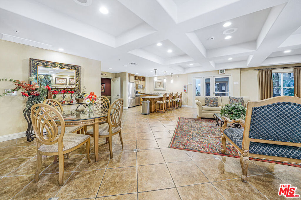 4060 Glencoe Avenue - Photo 9