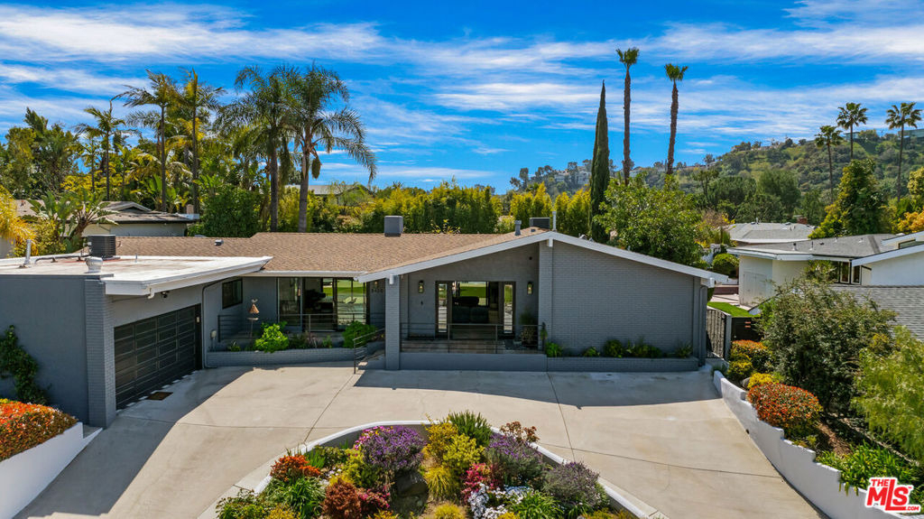 8400 Mulholland Drive - Photo 17