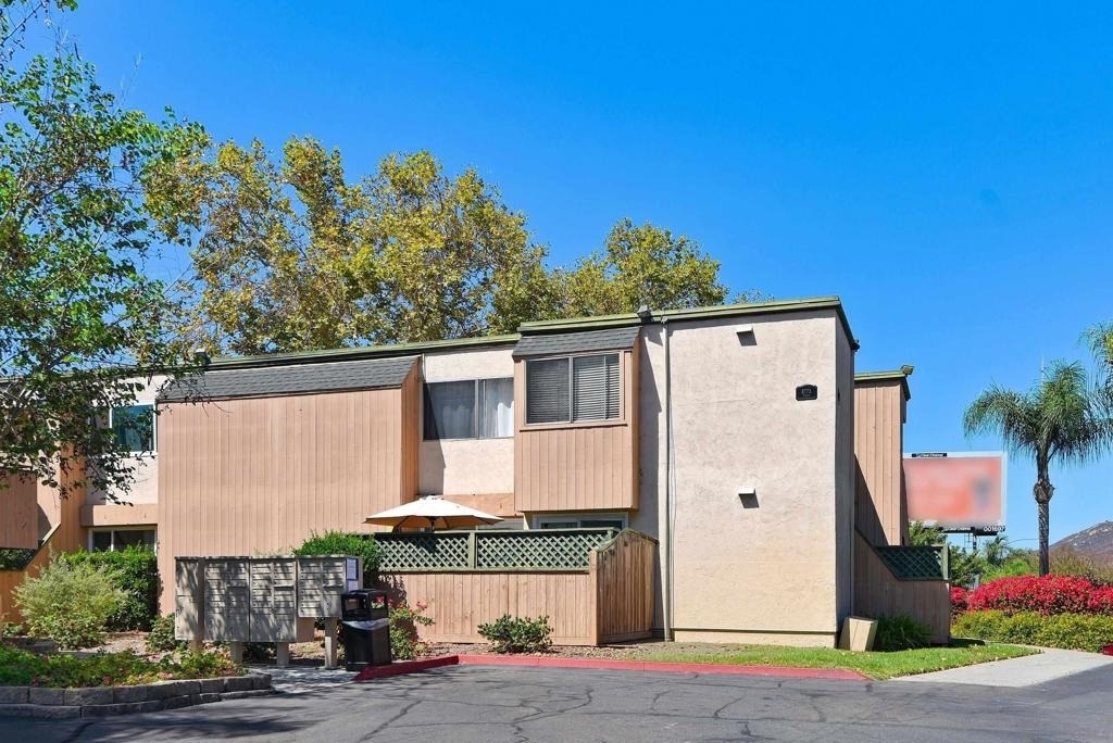 8775 Navajo Rd - Photo 10