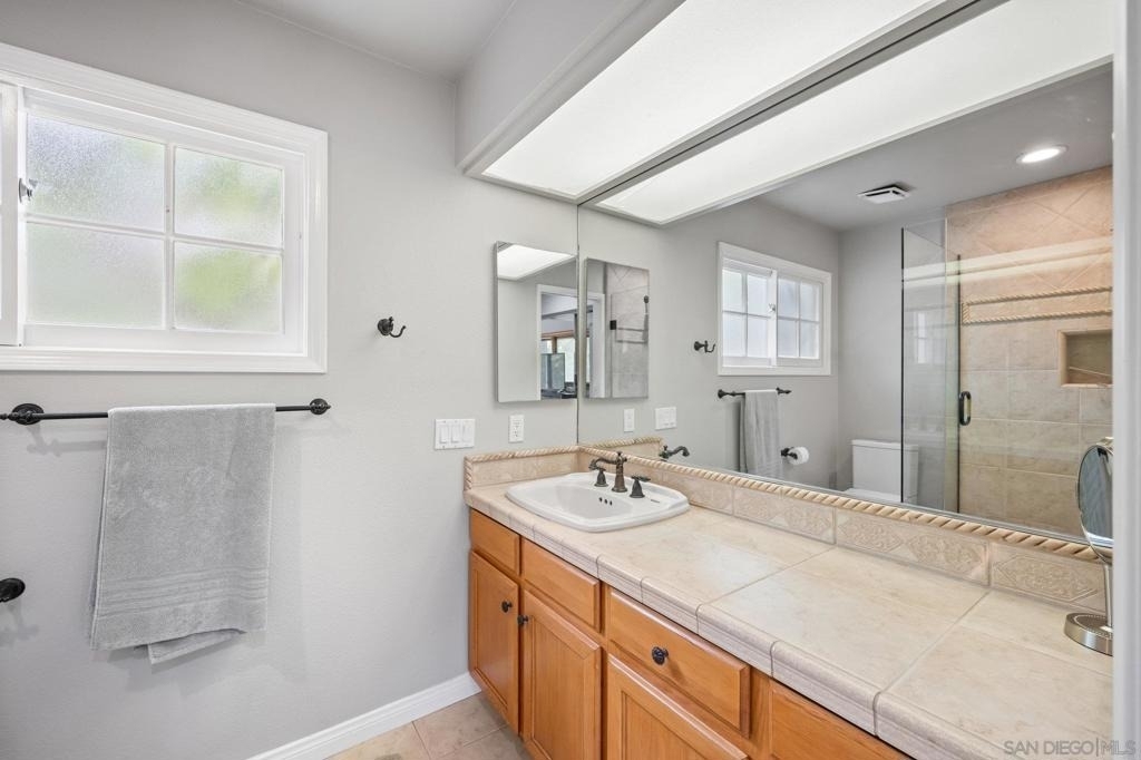 226 Stratford Park Cir - Photo 19