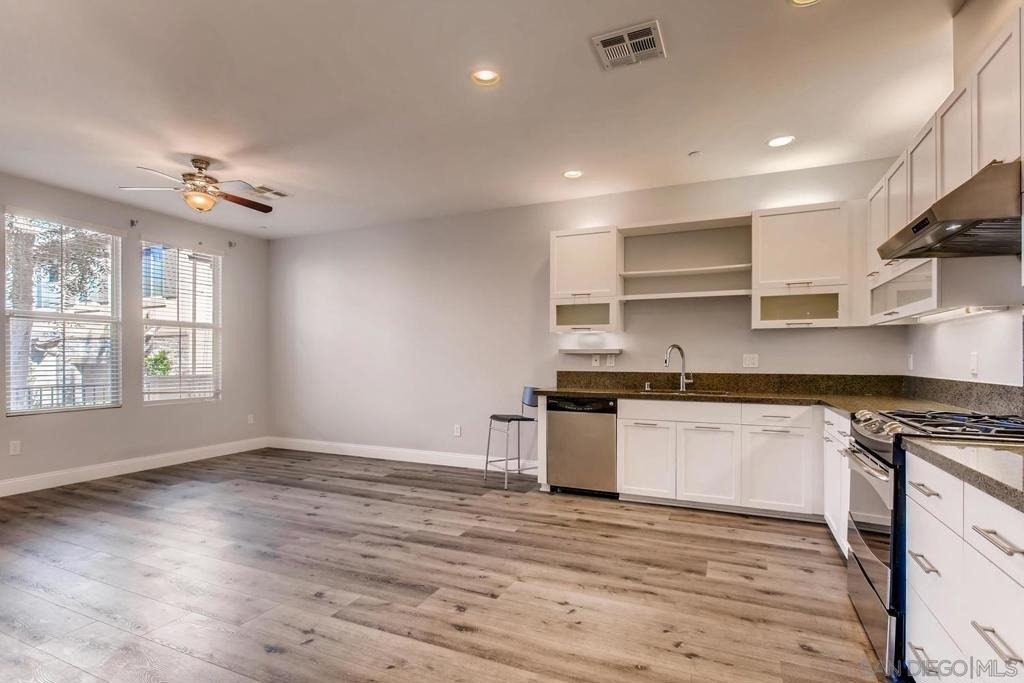 10678 Village Haven Trail - Photo 3