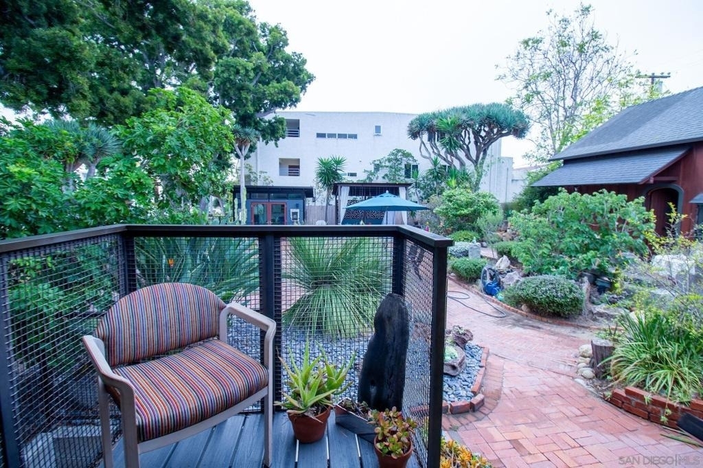 3838 Kendall - Photo 9