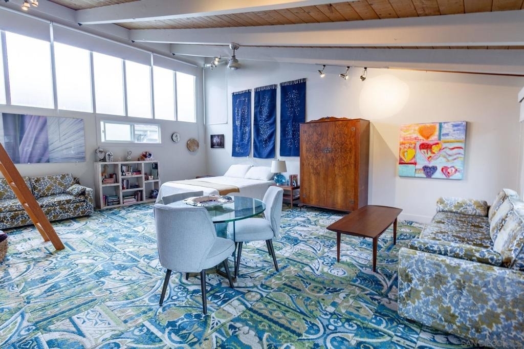 3838 Kendall - Photo 2