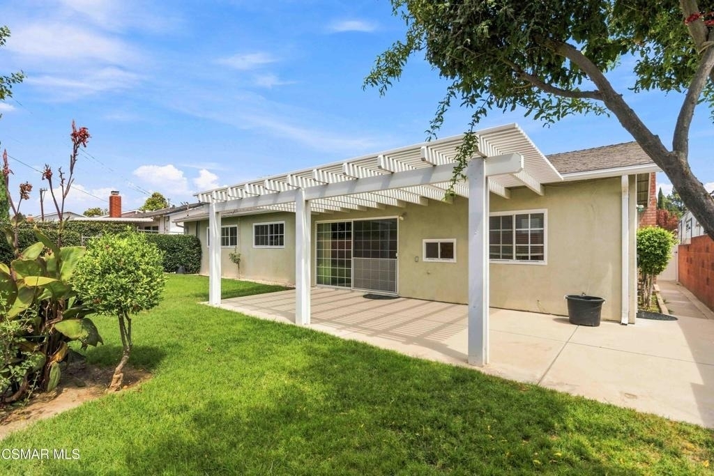 2253 Grafton Street - Photo 18