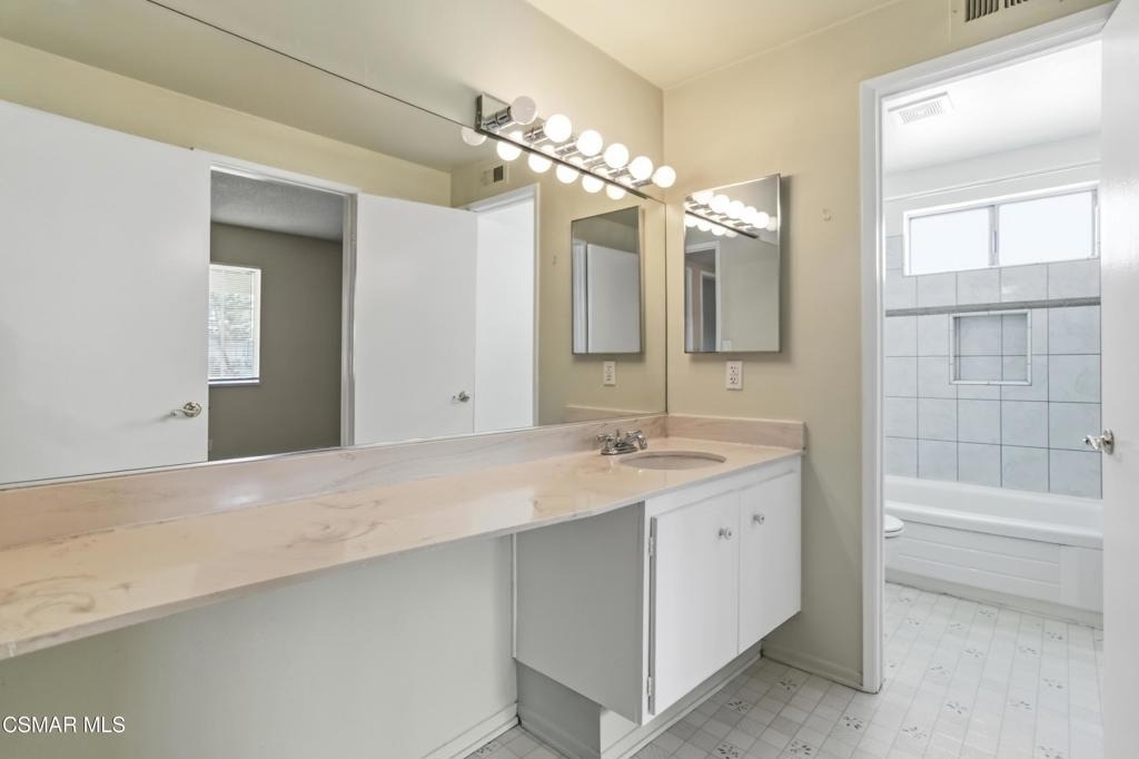 2253 Grafton Street - Photo 13