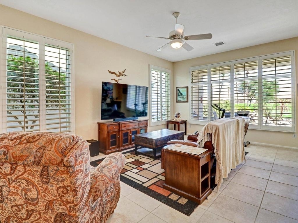 78202 Kensington Avenue - Photo 12