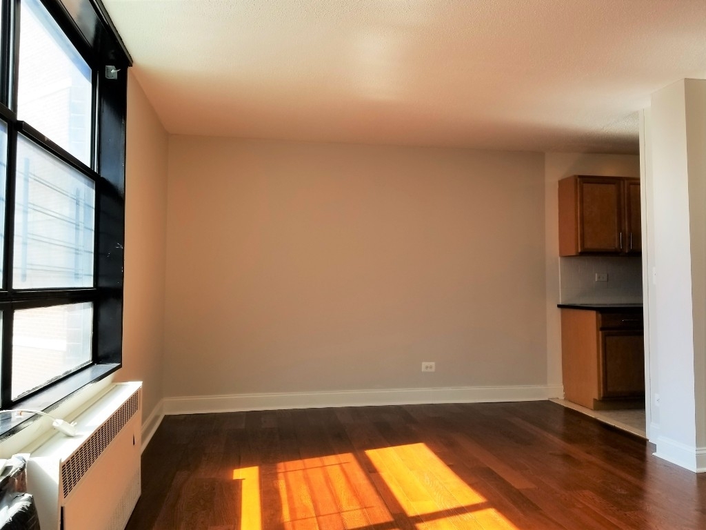 3333 Broadway - Photo 3