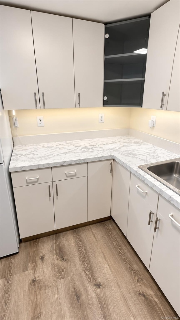 10 Pickwick Drive S - Photo 11