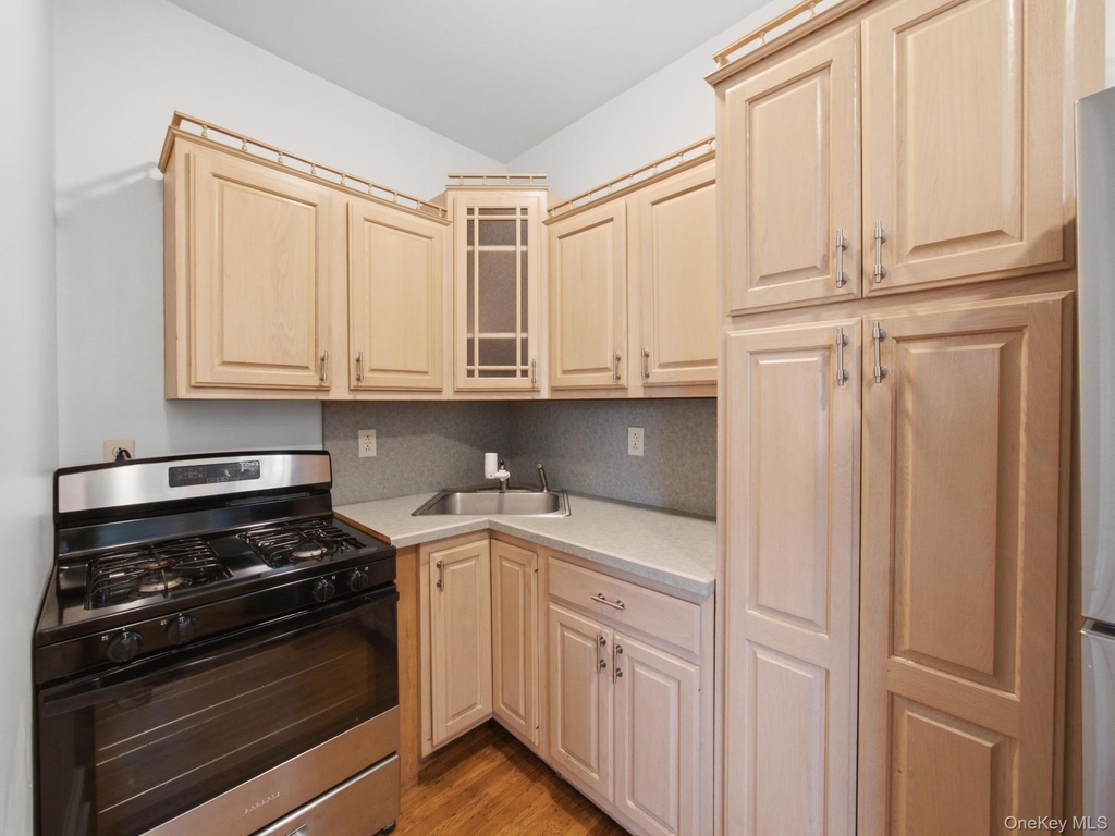 9 Cottage Avenue - Photo 6