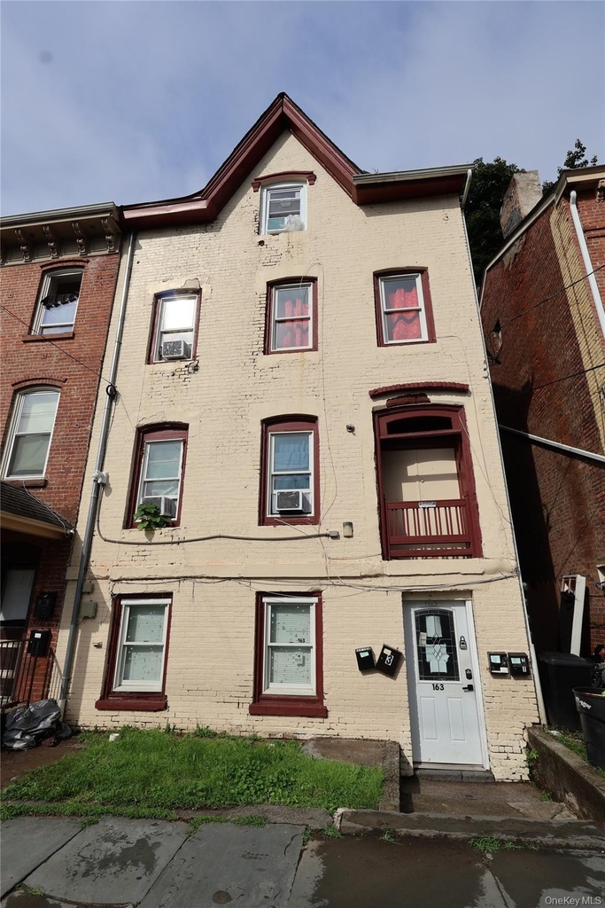 163 Chambers Street - Photo 0