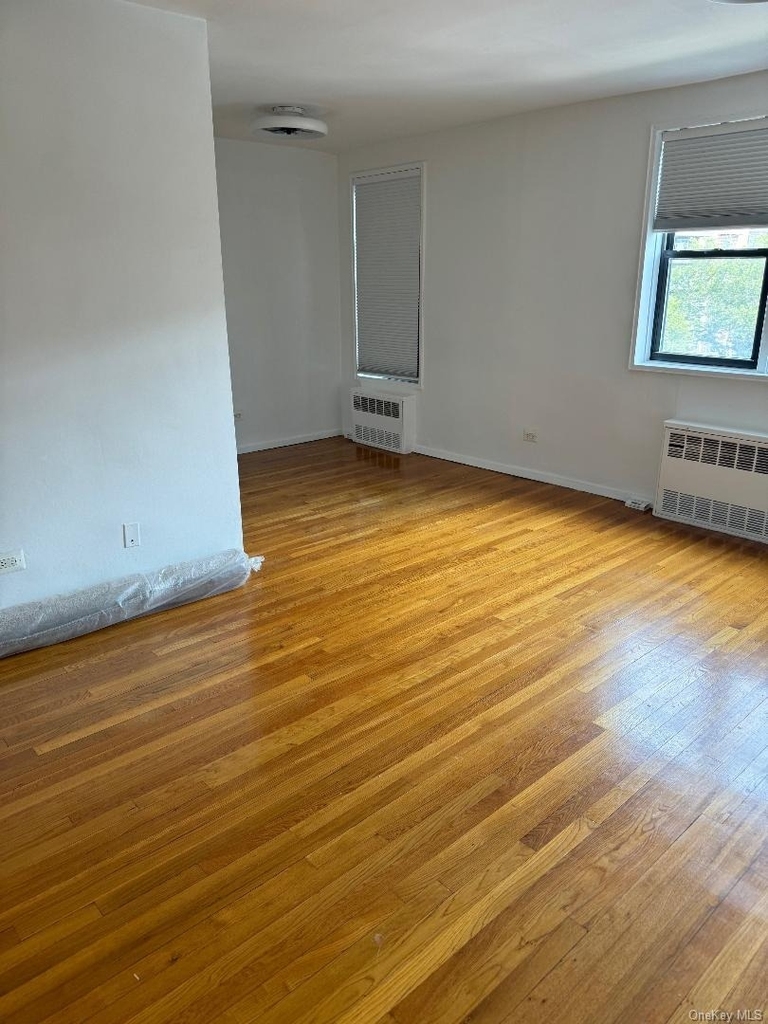 84-10 153rd Avenue - Photo 2