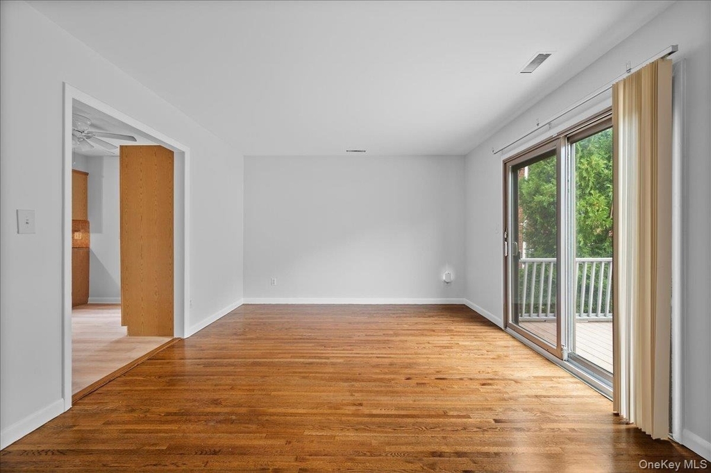 284 Park Avenue - Photo 5