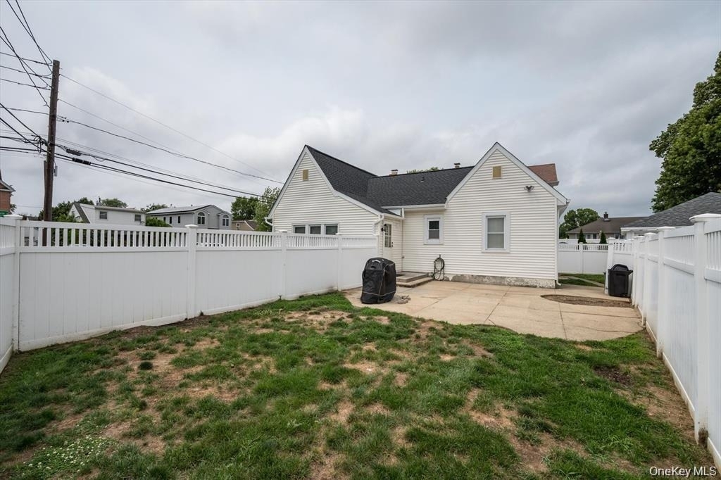 23 Rosebud Avenue - Photo 16