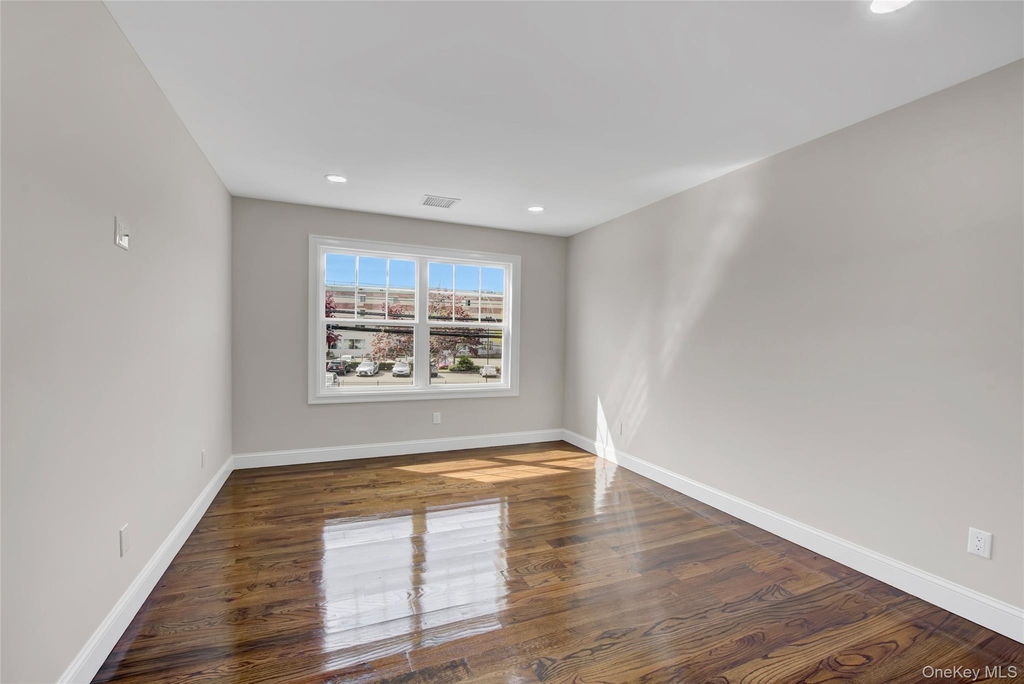 60 W Milton Street - Photo 9