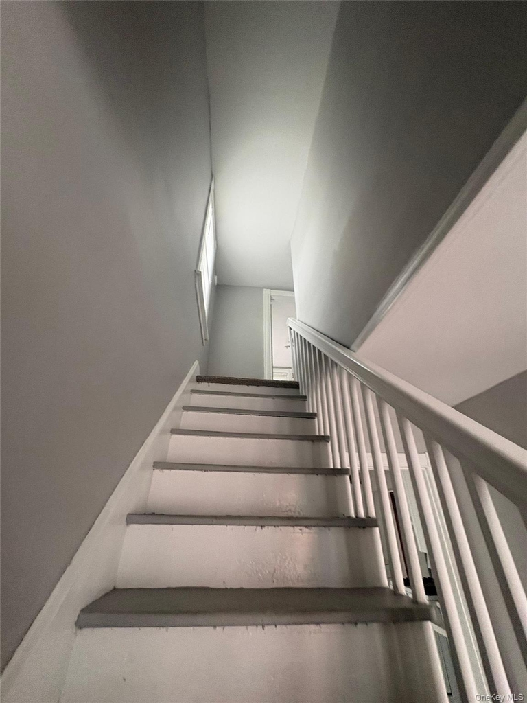 20 Van Buren Street - Photo 9