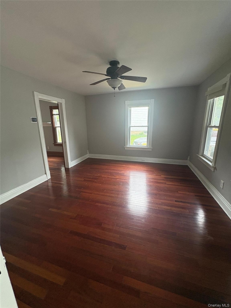 20 Van Buren Street - Photo 1
