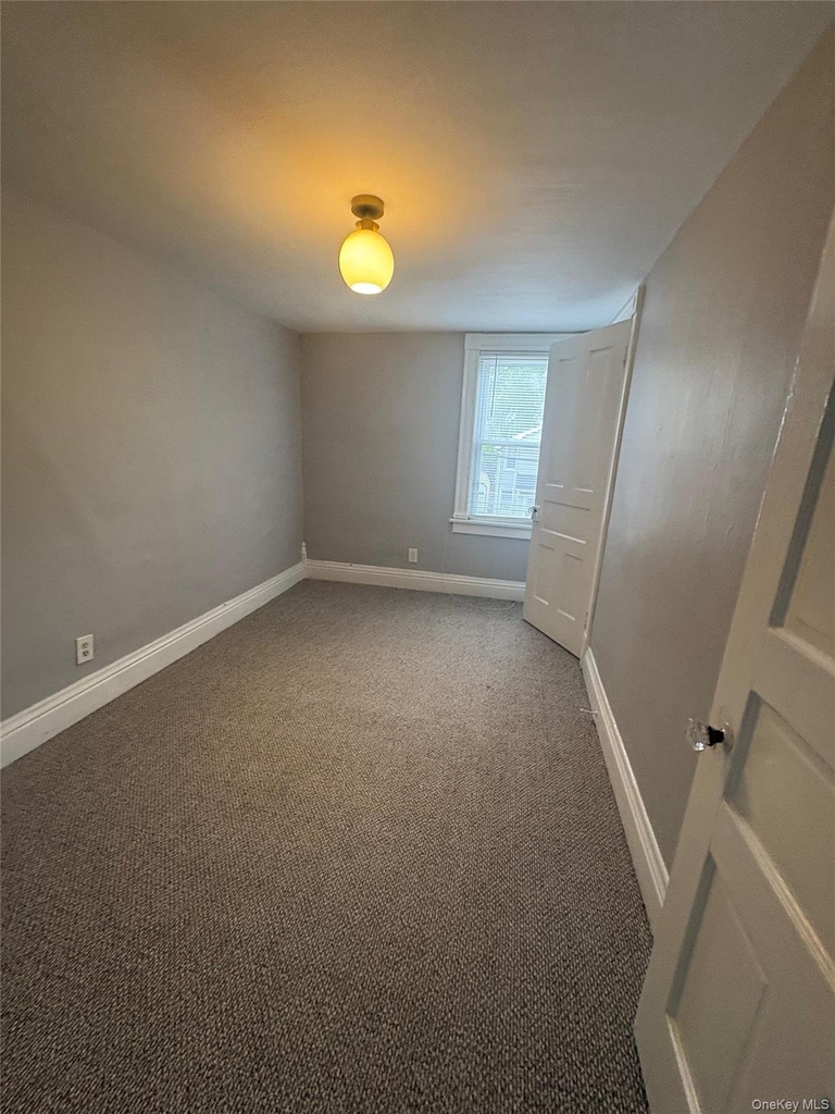 20 Van Buren Street - Photo 8