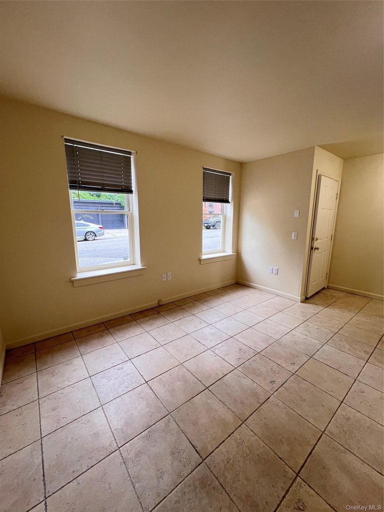 101 Washington Street - Photo 2