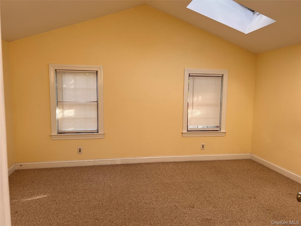 74 Tyler Avenue - Photo 14