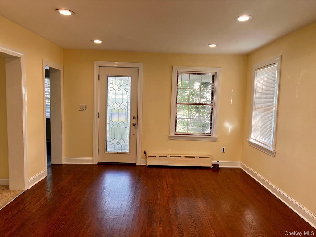74 Tyler Avenue - Photo 16