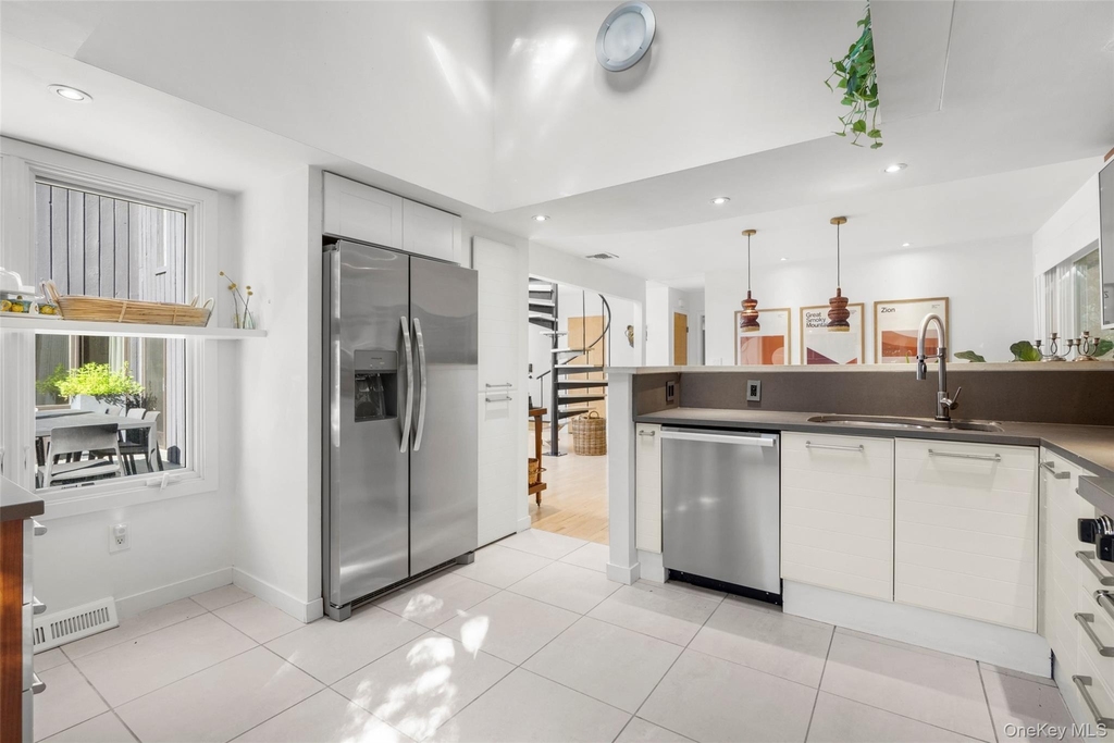 33 Dry Pond Road - Photo 17