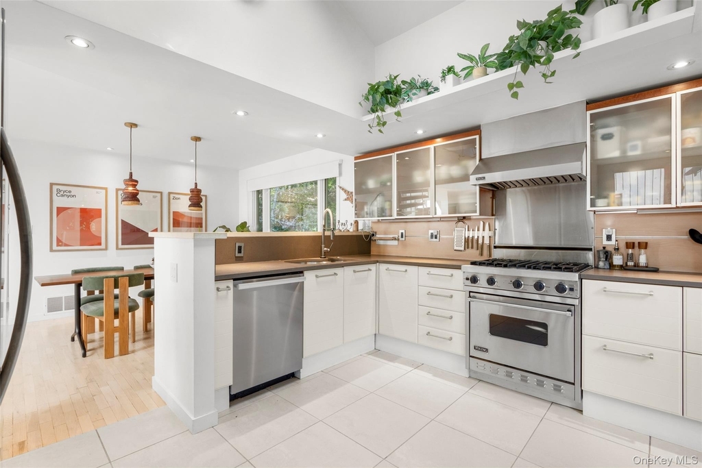 33 Dry Pond Road - Photo 16