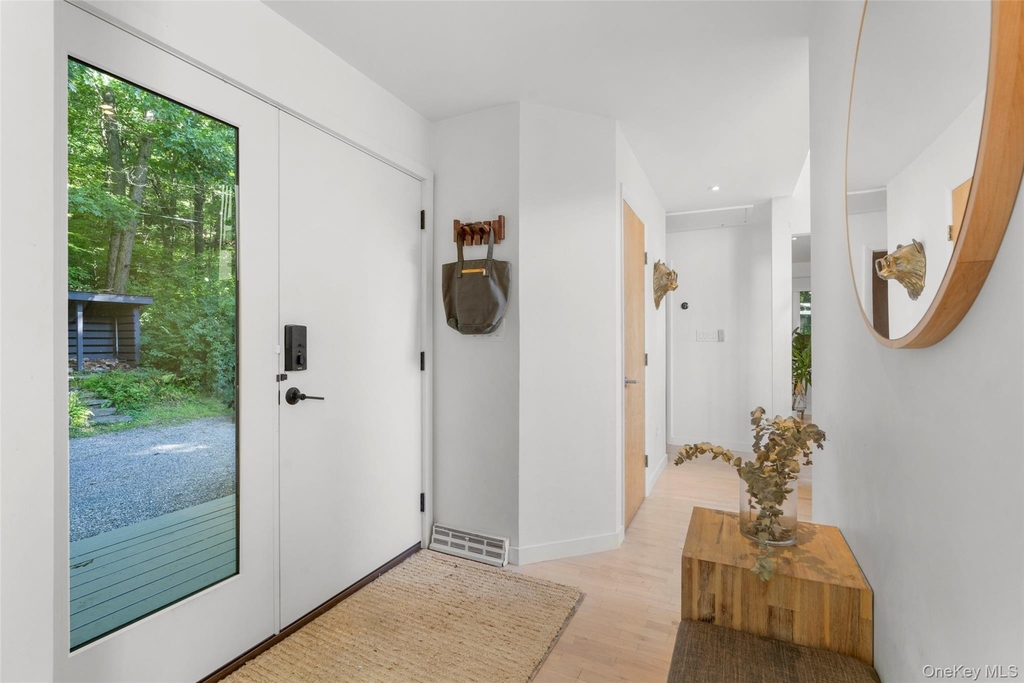 33 Dry Pond Road - Photo 6