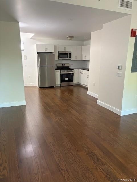 10 Byron Place - Photo 3