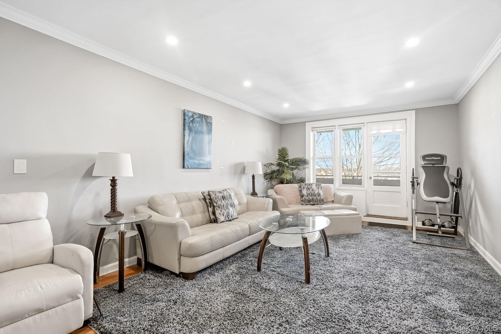 315 King Street - Photo 10