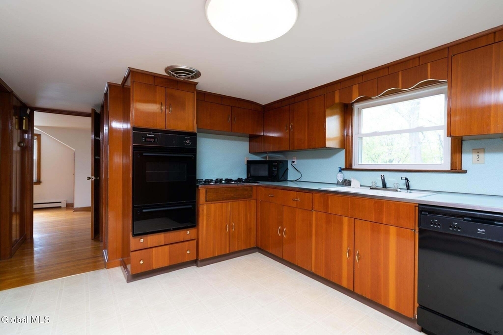 533 Church Road - Photo 7