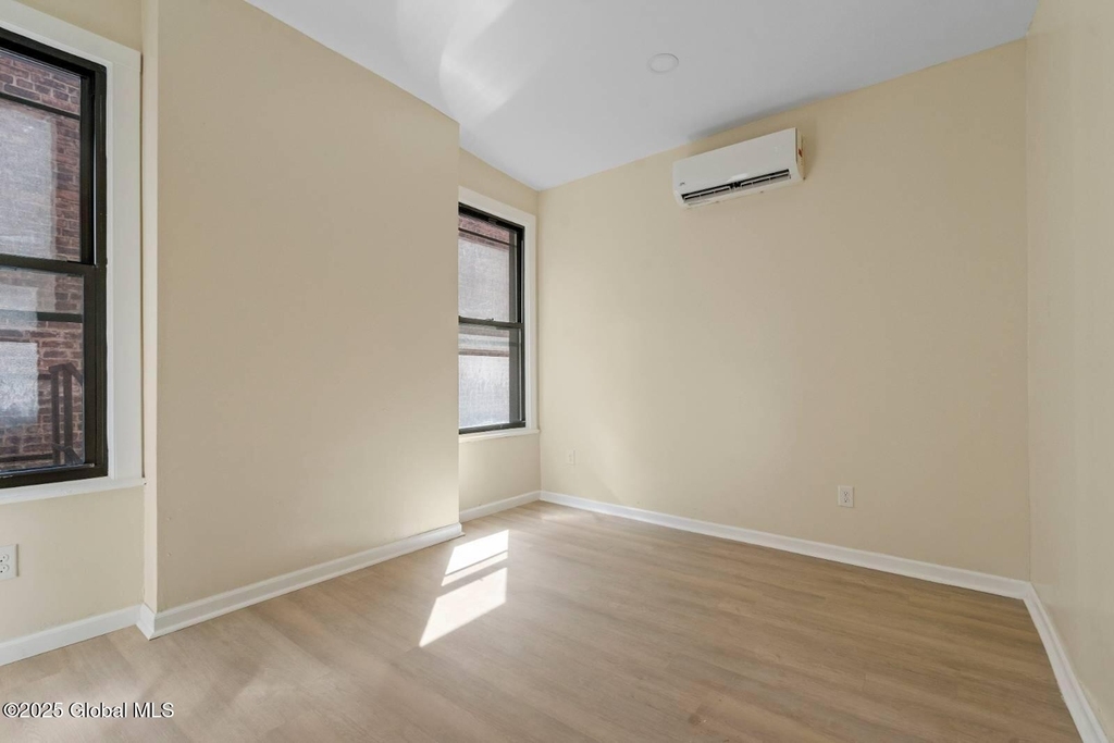 170 Washington Avenue - Photo 5