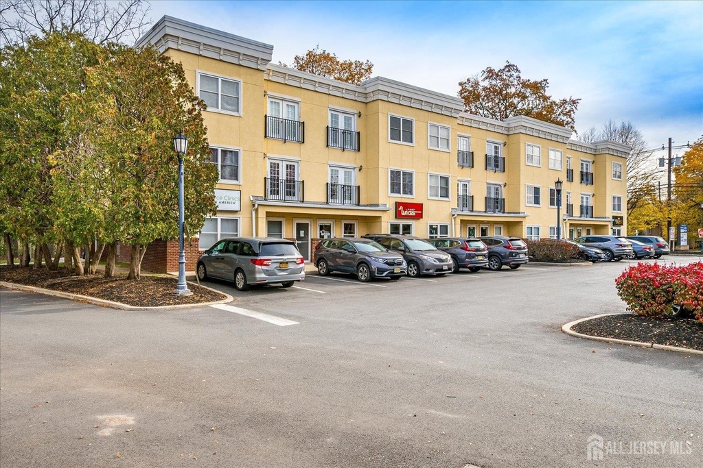 160 Durham Avenue - Photo 1