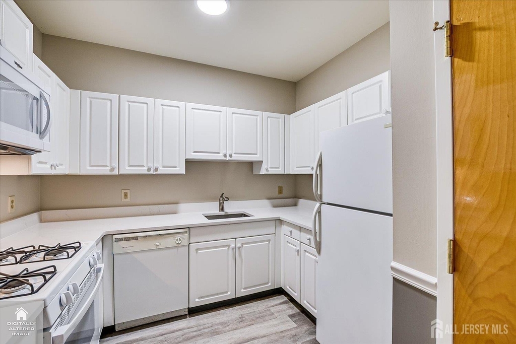 160 Durham Avenue - Photo 10