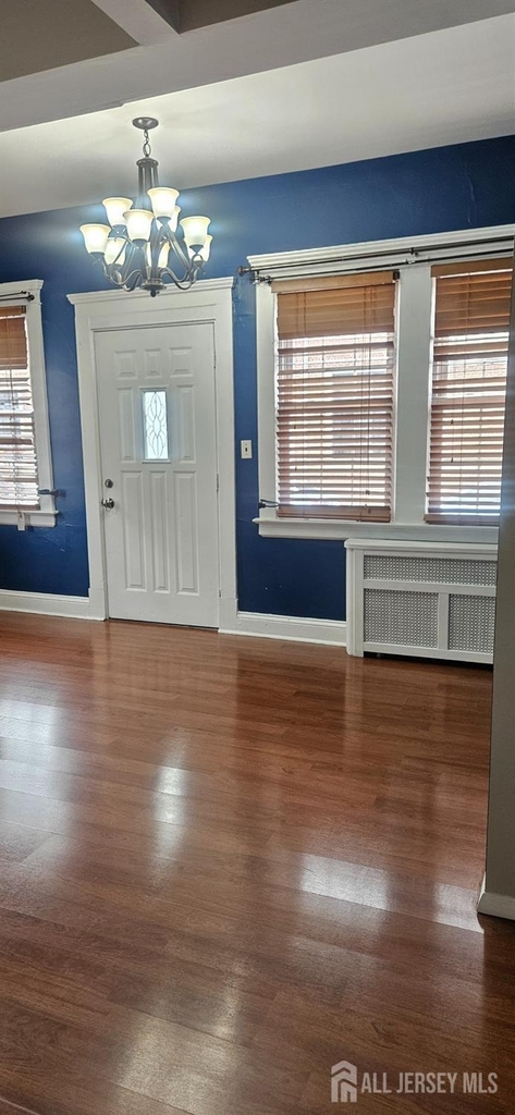 624 Carlock Avenue - Photo 1