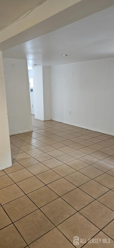 624 Carlock Avenue - Photo 13