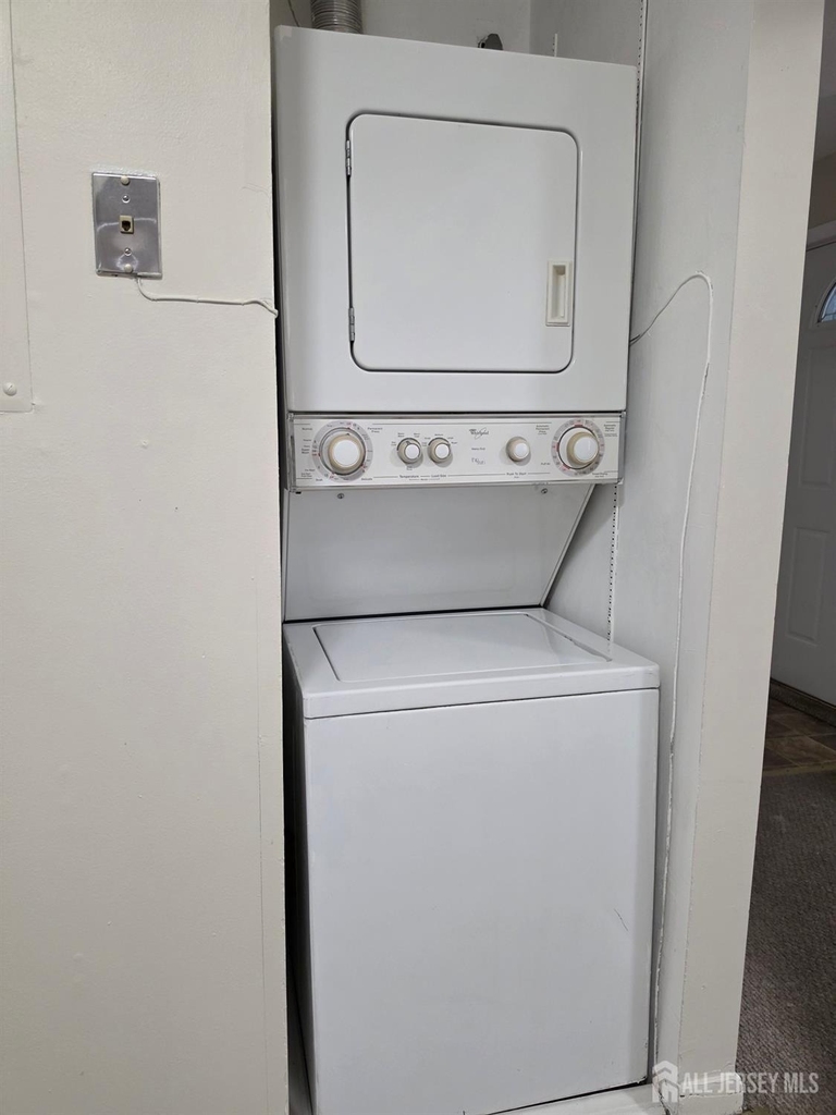 316 Sixth Avenue - Photo 11