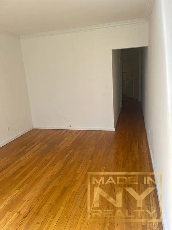 171 E 77th Street - Photo 1