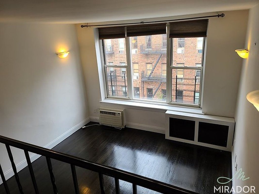440 E 85th Street - Photo 3