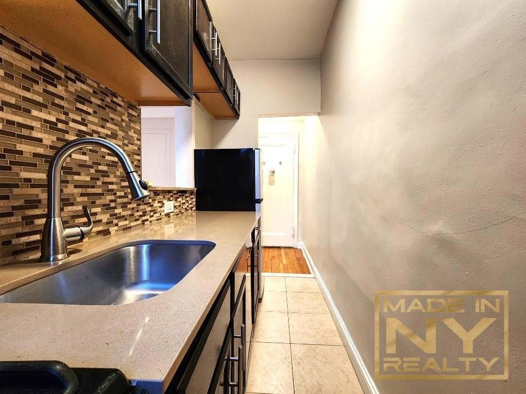 25-74 33rd Street - Photo 1
