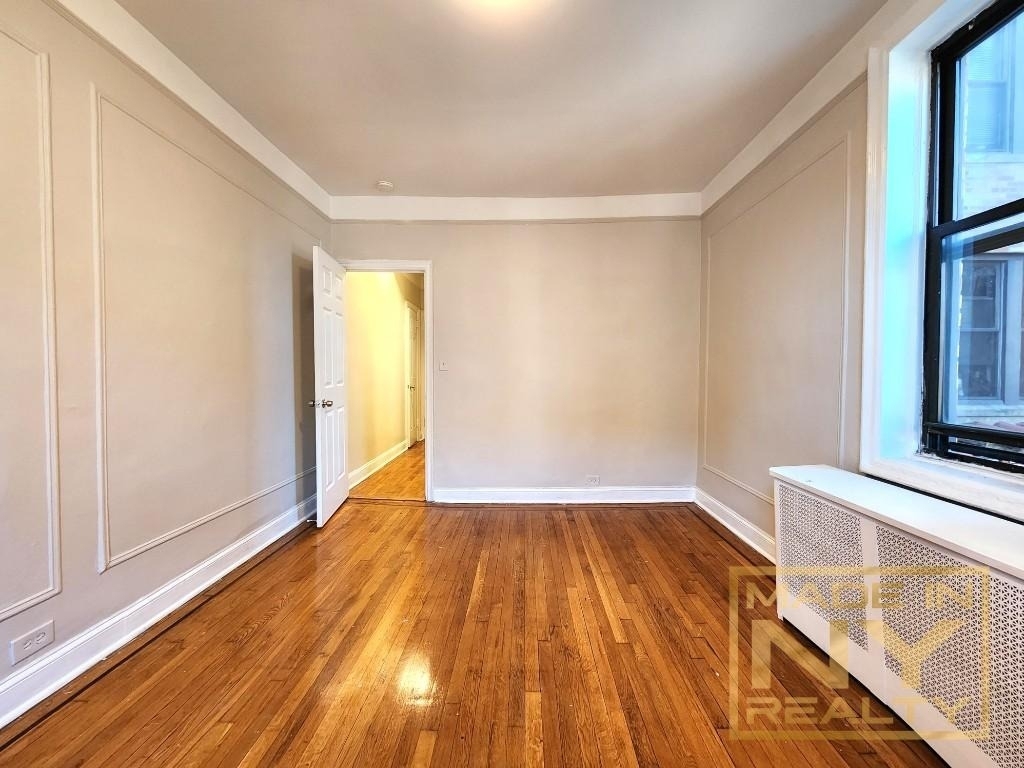 25-74 33rd Street - Photo 6