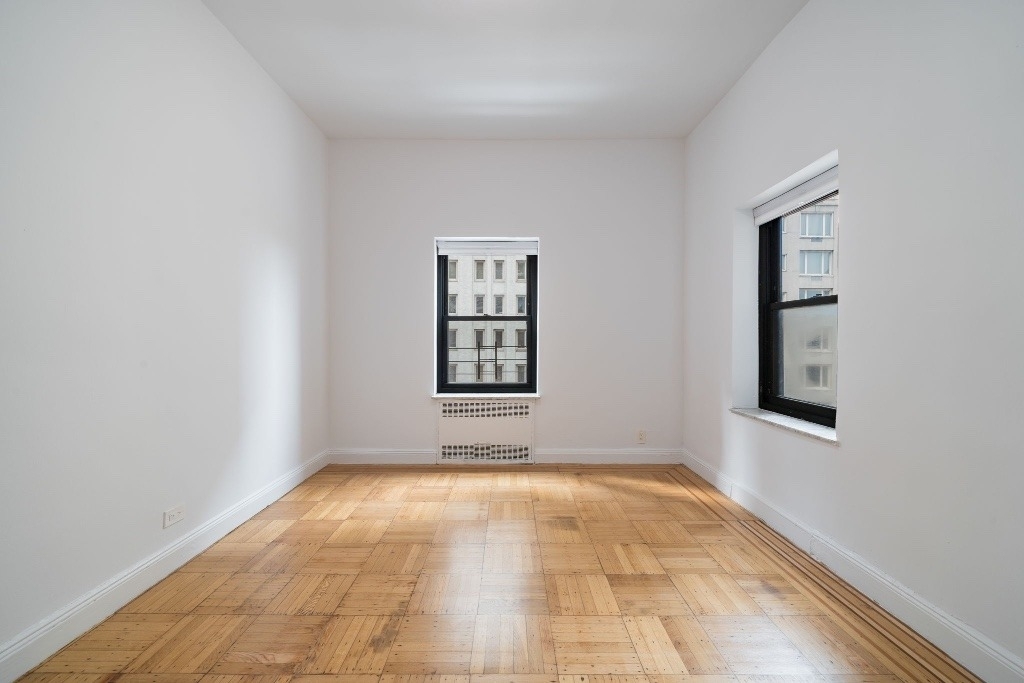 57 W 58th Street - Photo 8