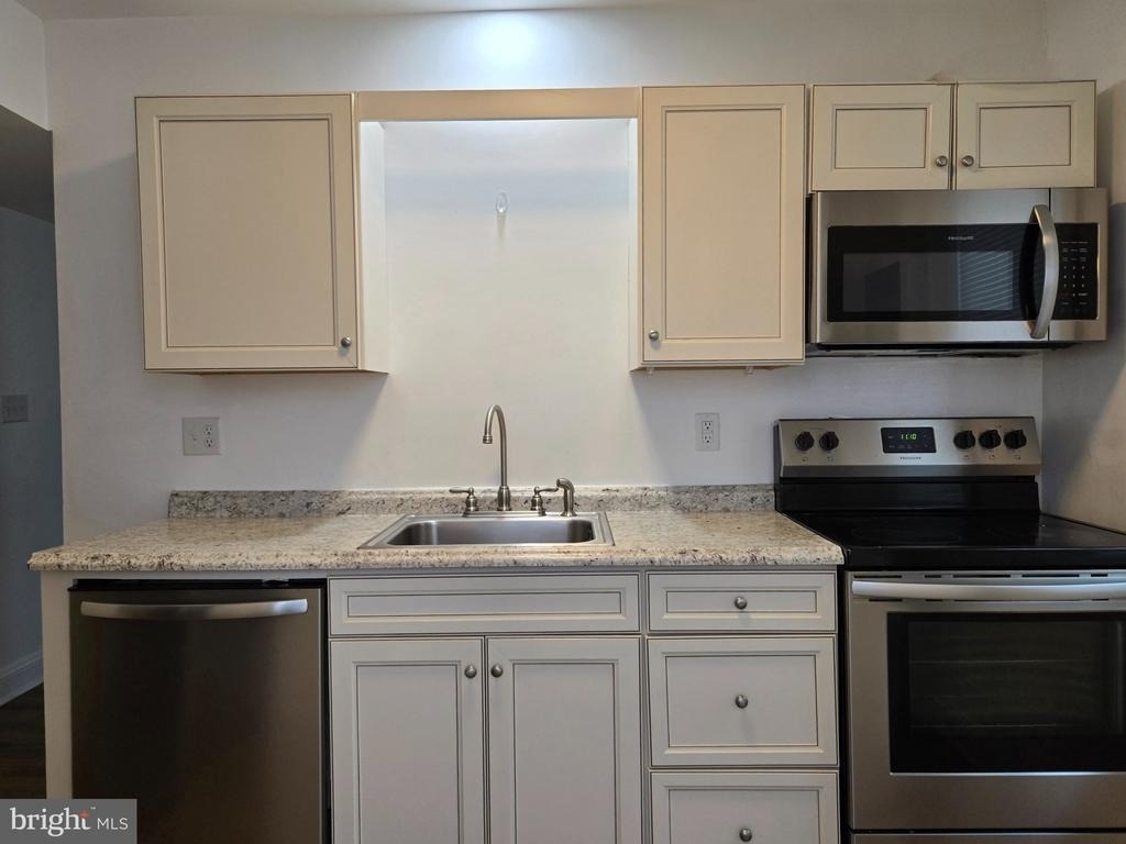 739 S Kent Street - Photo 5