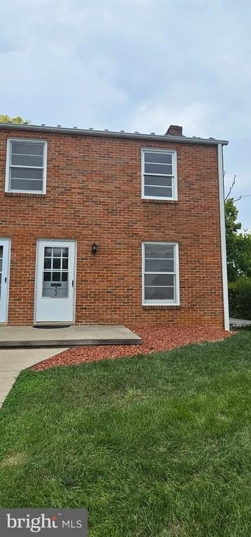 230 E Whitlock Avenue - Photo 13
