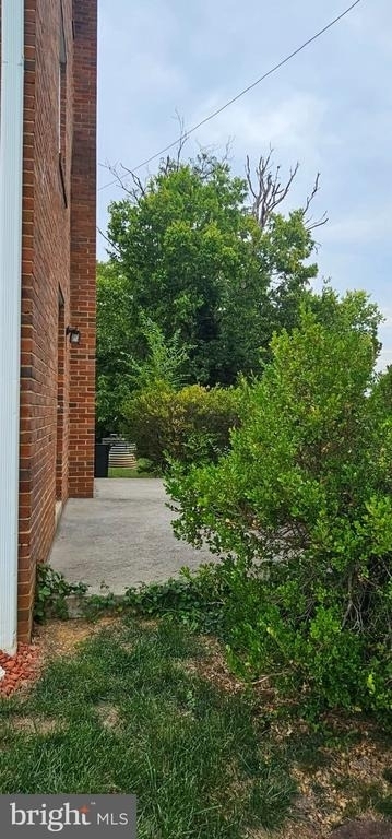 230 E Whitlock Avenue - Photo 11