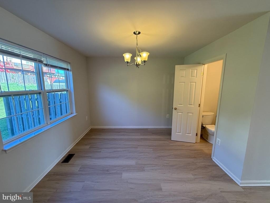 403 Independence Drive - Photo 9