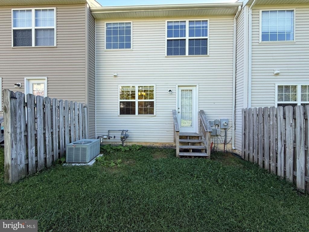 403 Independence Drive - Photo 18