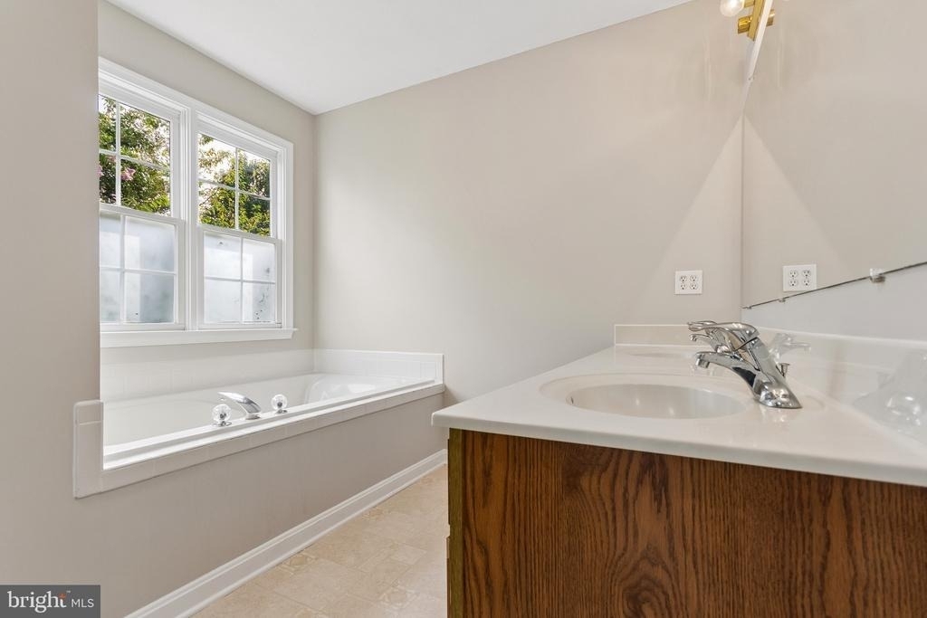 2816 Oconnor Court - Photo 11
