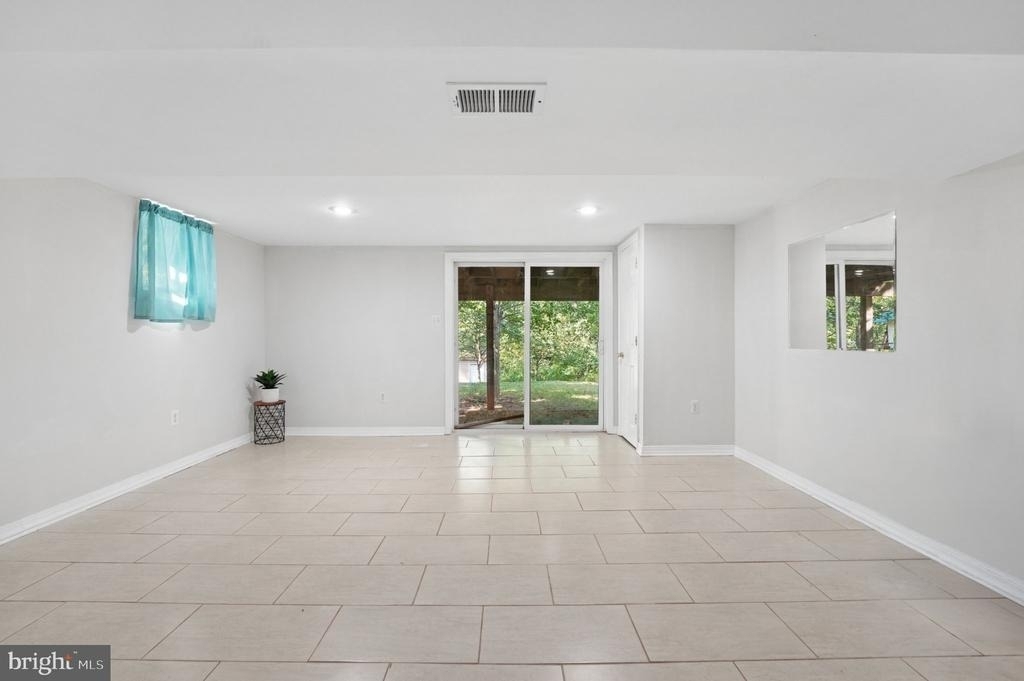 229 Cabbel Drive - Photo 26