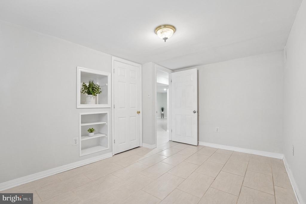 229 Cabbel Drive - Photo 33