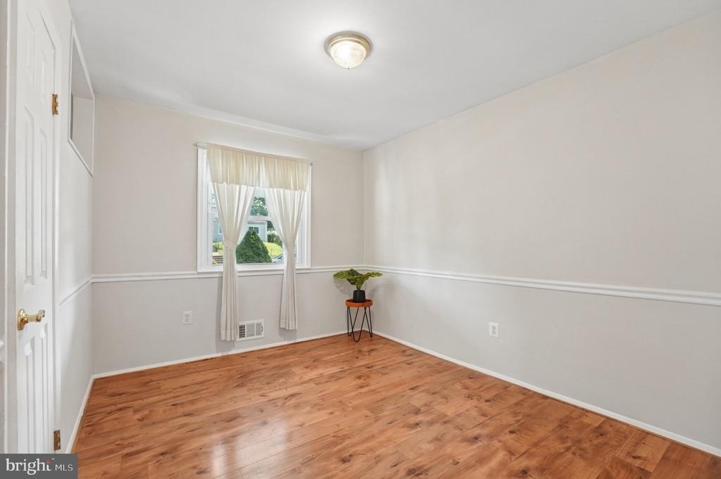 229 Cabbel Drive - Photo 19